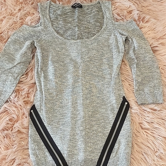 BeBe Cold Shoulder Sweater Silver Sparkle XS 3/4 Sleeve Decorated W ith Zippers - Picture 8 of 8